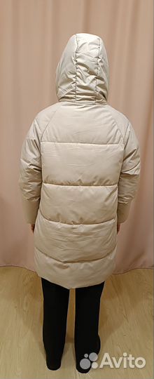 Пуховик женский 42 44