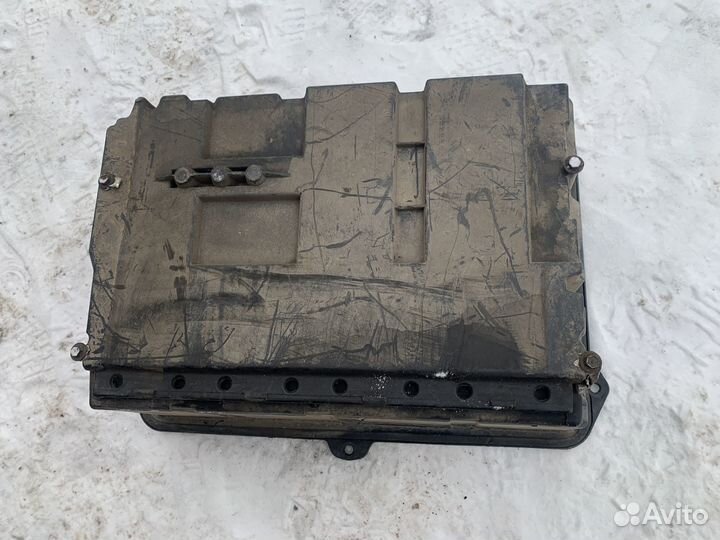 Кронштейн, корпус аккумулятора Bmw X5 E53