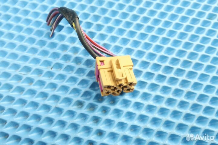 Разъем vag 1J0937731