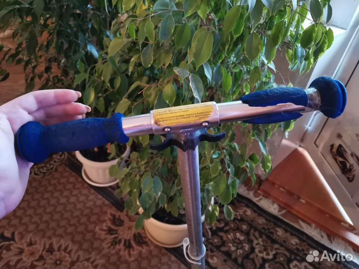 Снегокат, лыжи, санки, самокат