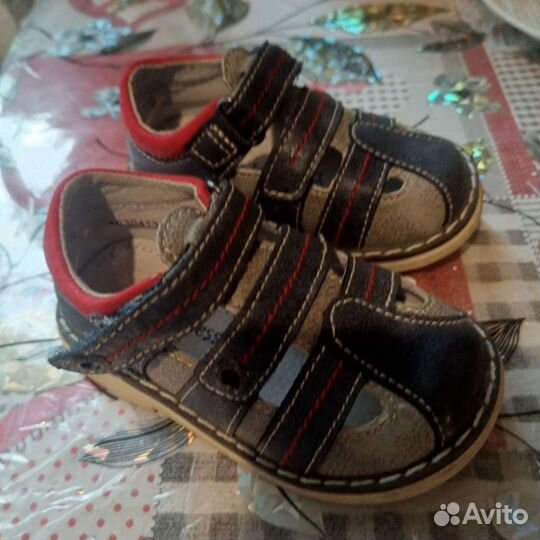 Сандали детские 20 размер