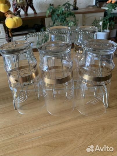 Набор стаканов