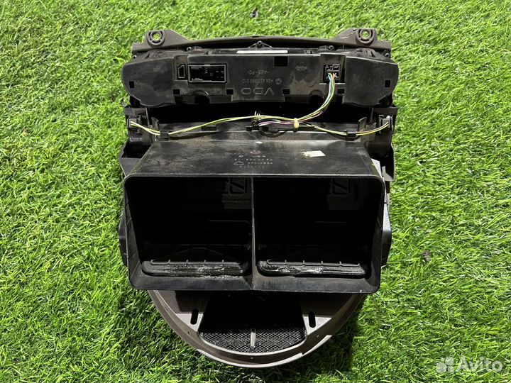 Блок управления климатом Mercedes Benz E-Class