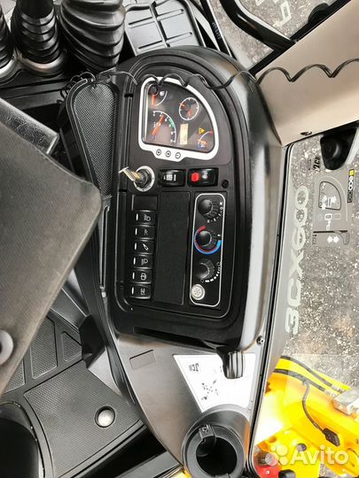 Экскаватор-погрузчик JCB 3CX, 2017