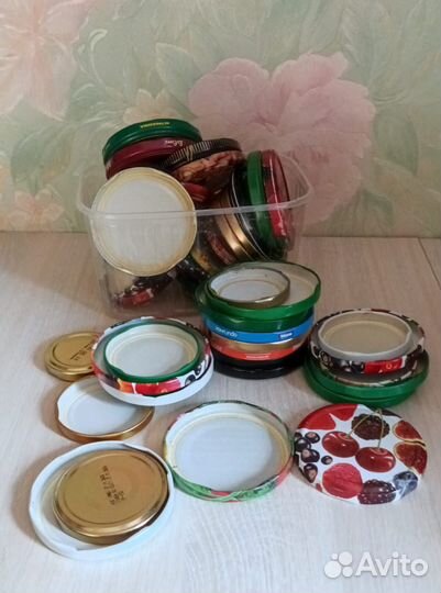 Крышки б/у 49 шт