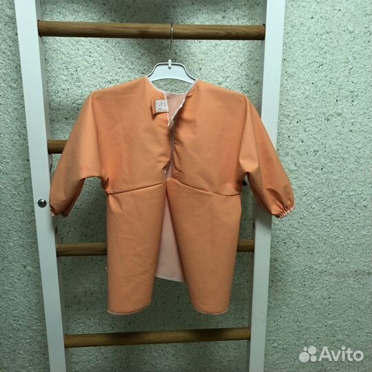 Нагрудник-рубашка для кормления и творчества