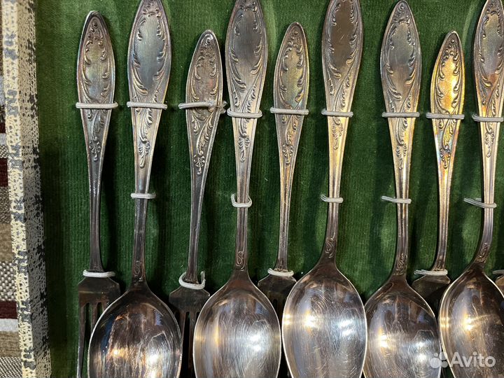 Мельхиоровый набор ложки вилки ножи