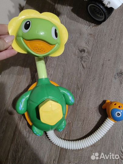 Игрушки для ванной на присосках