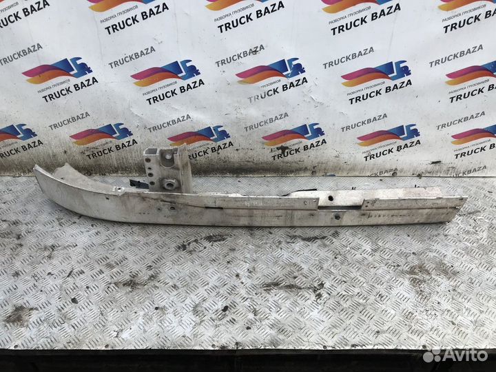 Усилитель бампера Volvo FH