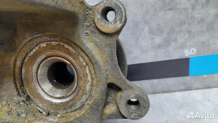 Кулак поворотный передний левый Citroen Berlingo