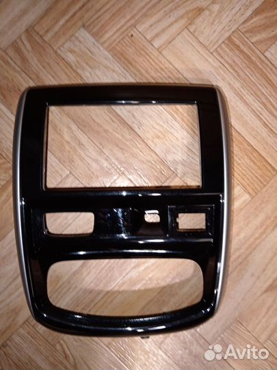 Рамка ниссан террано оригинал