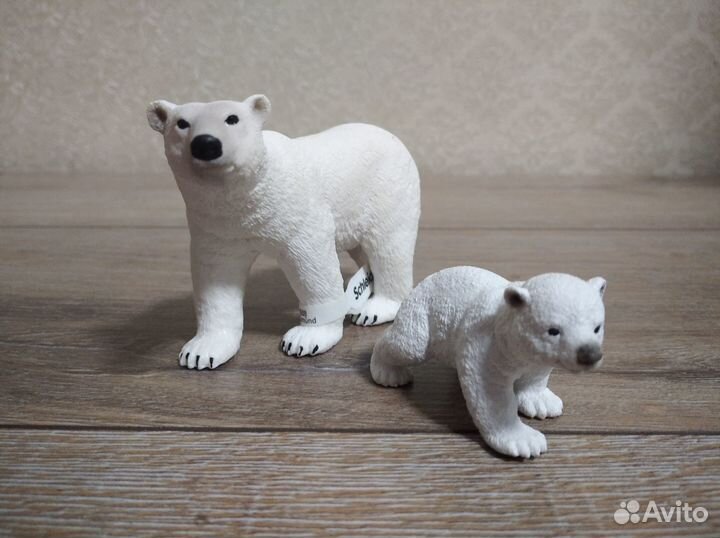 Белый медведь и медвежонок шляйх schleich