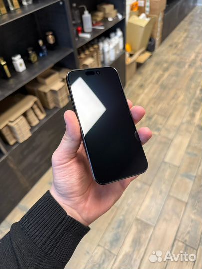 iPhone 15 Pro, 256 ГБ