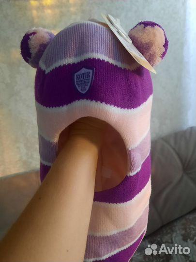 Шапка-шлем новая Котик