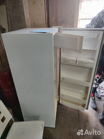 Холодильник бирюса