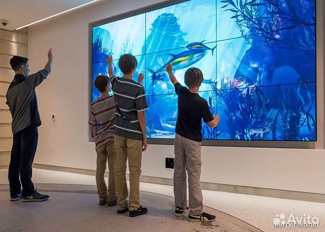 Умная стена