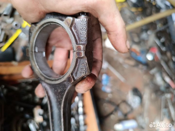 Шатун ауди AAH 2.8