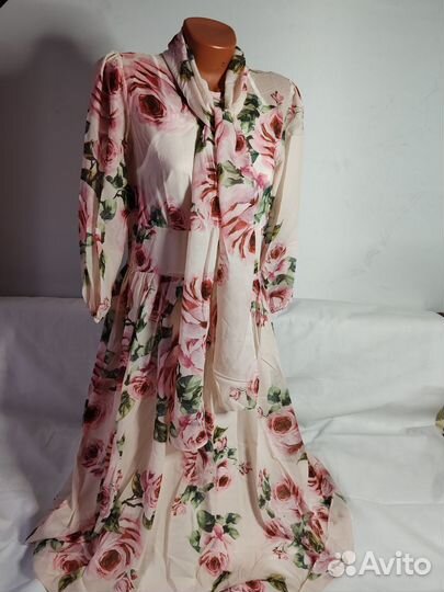 Платье женское 44 46