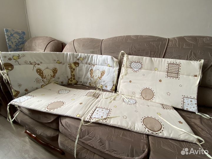 Бортики в детскую кроватку