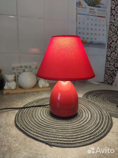 Лампа настольная