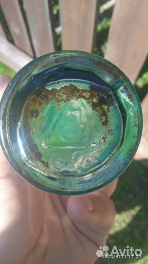 Старинная бутылка