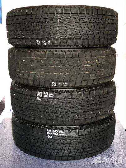 Bridgestone Blizzak Ice 225/65 R17 94Q