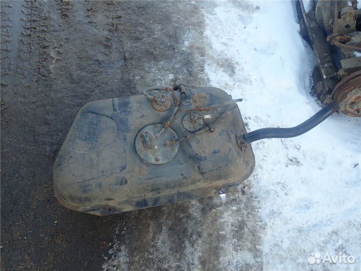 Бак топливный Suzuki Grand Vitara, 2001