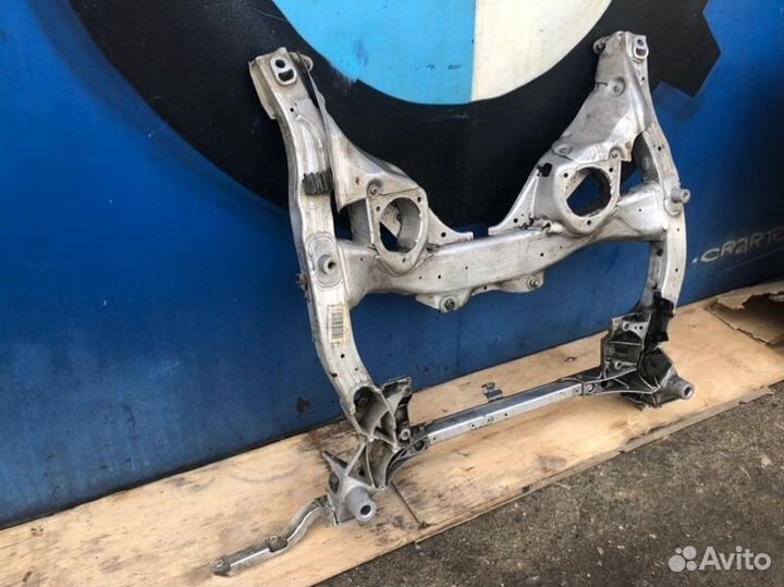 Подрамник передний / балка Bmw 7 F01 F02 F10 F07