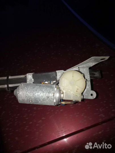 Mercedes w126 SEC механизм подачи ремня