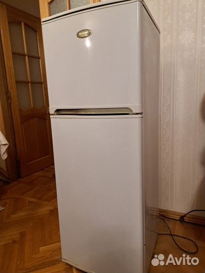 Холодильник бу sharp. торг