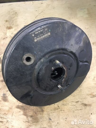 Вакуумный усилитель тормозов Renault Laguna 2