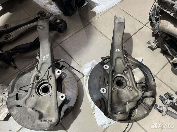 Кулак поворотный передний Bmw X5 481 E70