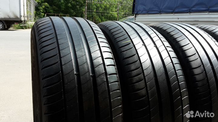 Michelin Primacy 3 215/50 R18