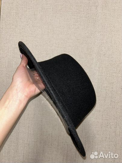 Шляпа черная