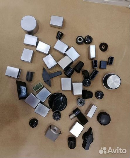 Кнопки и переключатели