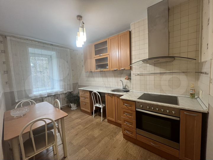 4-к. квартира, 86 м², 3/5 эт.