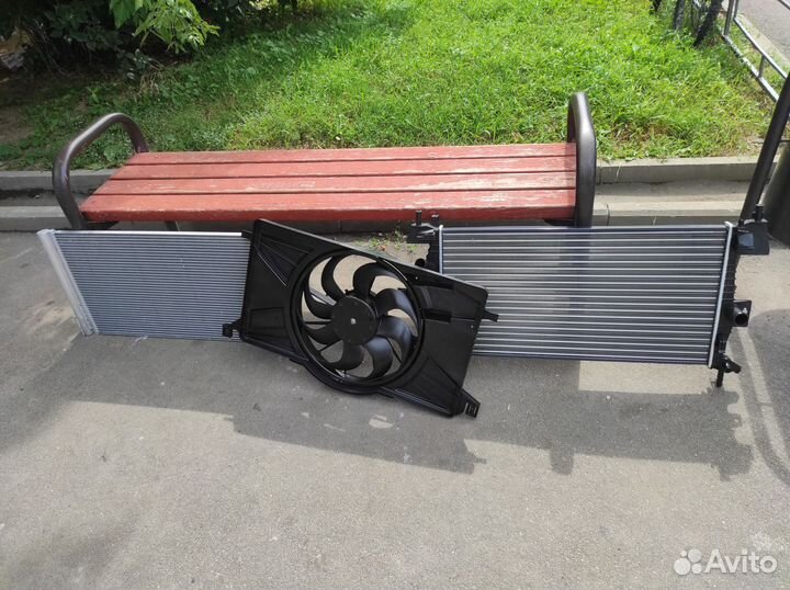 Диффузор охлаждения для Ford Focus 3