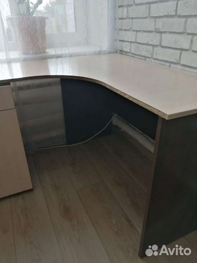 Компьютерный столик бу