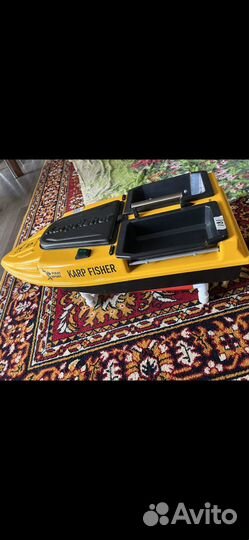 Прикормочный корабль karpfisher