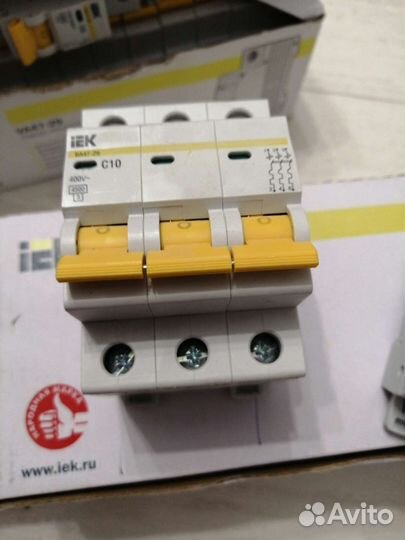Выключатель автоматический ад12 с16