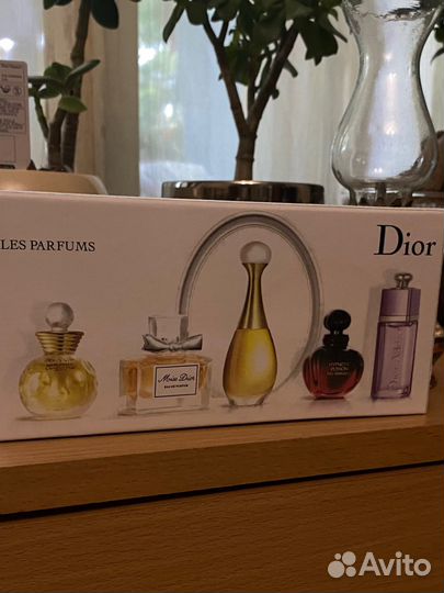 Духи женские набор