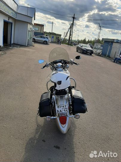 Yamaha V Star 1100 Classic