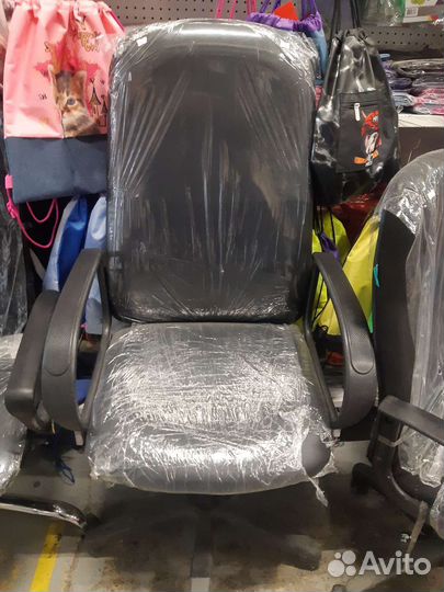 Компьютерное кресло