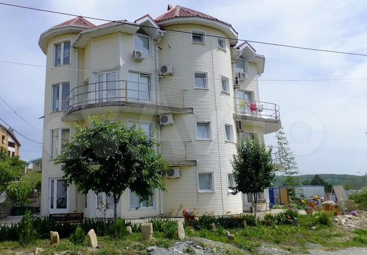 Комната 18 м², 1/4 эт.