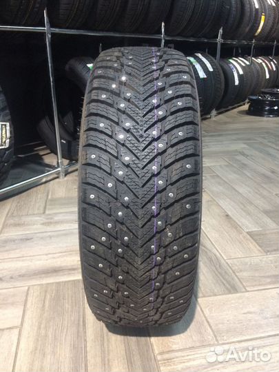 Nokian Tyres Hakkapeliitta 10p SUV 225/65 R17