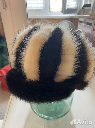 Женский норковый берет
