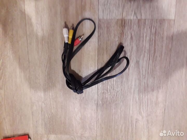 AV кабель для тв приставок iptv (3.5 Jack - 3 RCA)