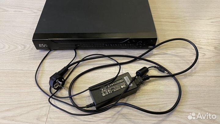 Видеорегистратор rvi-R08LB