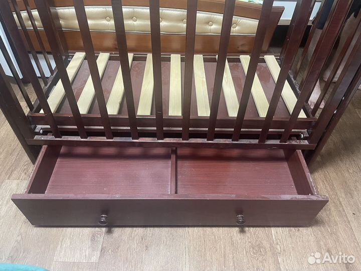 Детская кровать с 2- матрасами