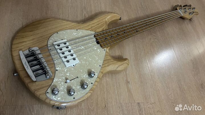 Music Man Stingray 5H